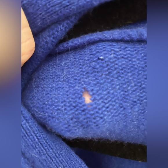 100% cashmere sweater button up size medium - Picture 5 of 6